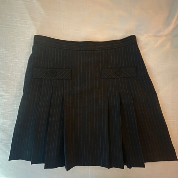 SANDRO Pleated Mini Skirt, Grey Pinstripe sz. 38 - NWT - Picture 5 of 5